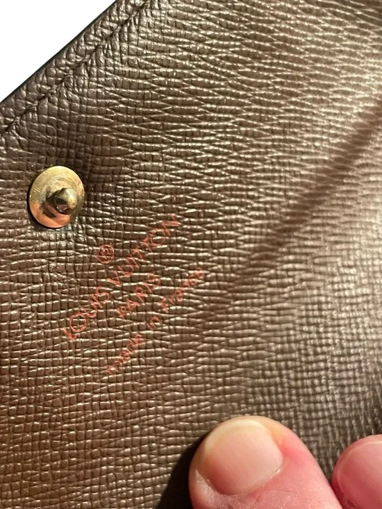 Louis Vuitton Victorine Wallet – Damier Ebene Canvas – Compact Bifold - Picture 6 of 13